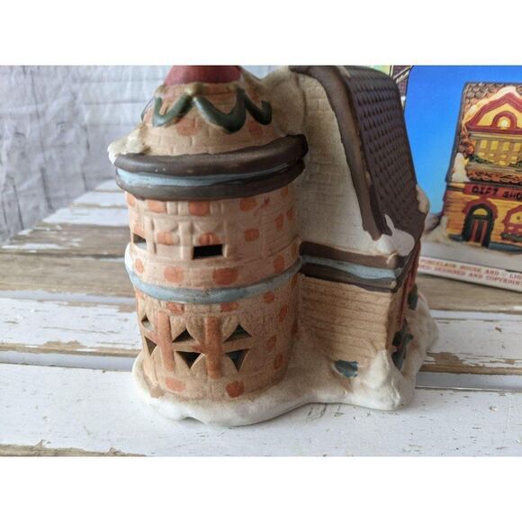 Christmas streets gift shop 1992 House village min - Picture 3 of 7